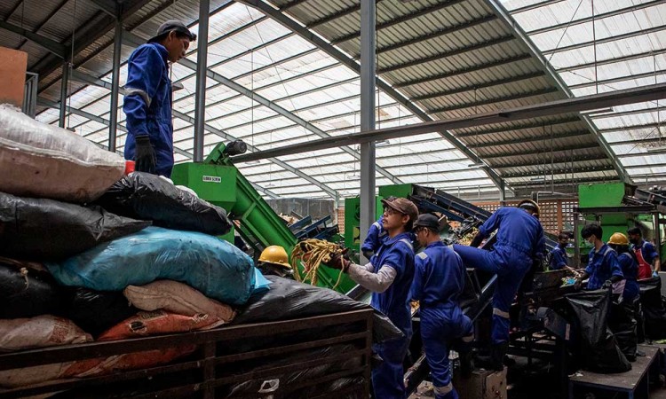 TPST Santiong Mampu Mengolah Sampah Menjadi RDF Hingga 50 Ton Sampah Per Hari