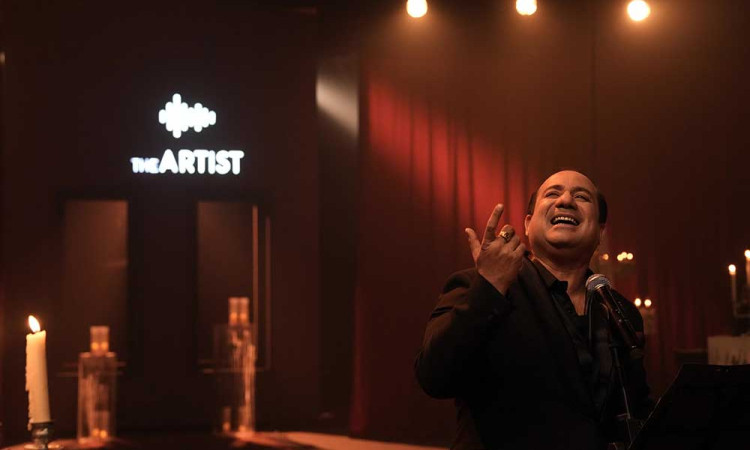 Dari Pakistan ke Singapura, Rahat Fateh Ali Khan Hadir dengan Hits Legendarisnya