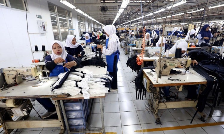 Industri Tekstil Grup Trisula Optimis Tetap Tumbuh