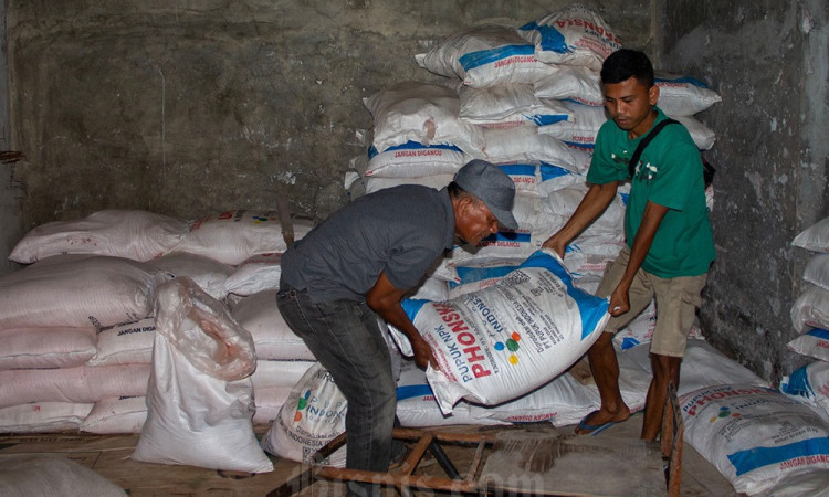 Tebar Optimis Lahan Pertanian dari Kepungan Kawasan Perumahan