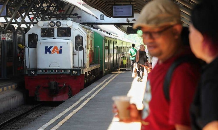 KAI Siapkan Sebanyak 3.443.832 Tiket Kereta Api Untuk Angkutan Lebaran 2025