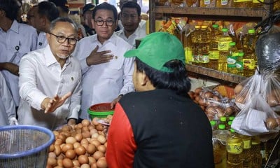 Menko Bidang Pangan Tinjau Ketersediaan Pasokan dan Harga Bahan Pokok di Pasar