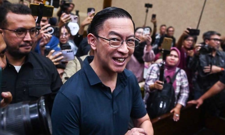 Thomas Lembong Ikuti Sidang Pembacaan Dakwaan Kasus Dugaan Korupsi Impor Gula