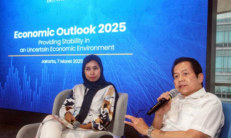 AXA Mandiri Gelar Economic Outlook 2025