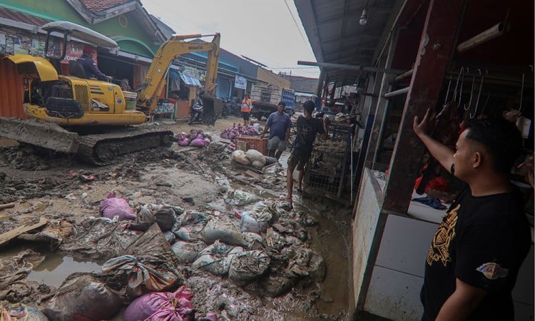 Penanganan Pascabanjir Bojong Kulur Kabupaten Bogor