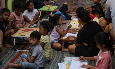 Sekolah Gratis di Kampung Padat Penduduk Semarang