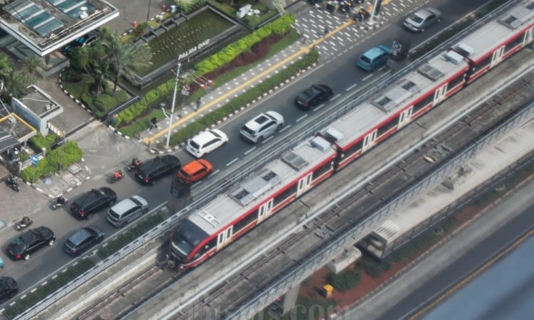 Adhi Belum Terima Sisa Pembayaran Proyek LRT Jabodebek