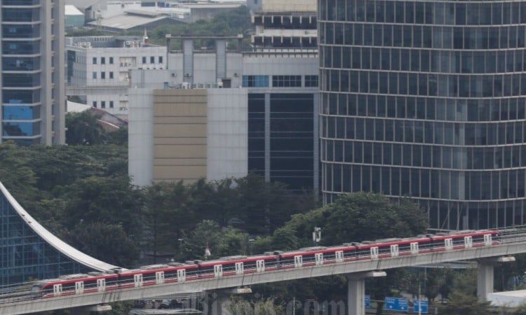 Adhi Belum Terima Sisa Pembayaran Proyek LRT Jabodebek