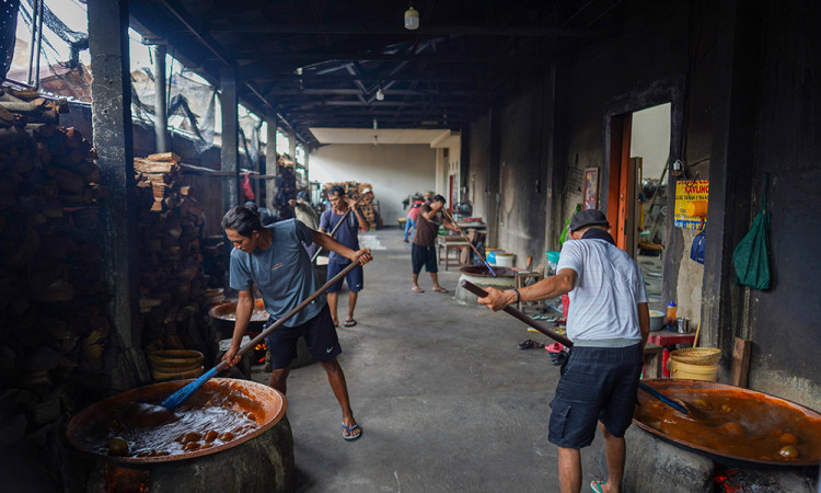 Produksi Dodol Betawi Meningkat Jelang Idul Fitri