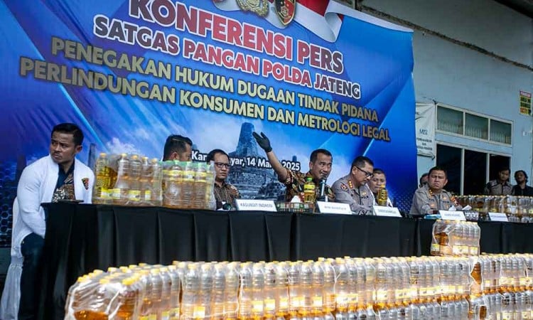 Polda Jawa Tengah Sita 89.856 Botol MinyaKita Tak Sesuai Volume