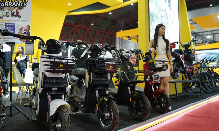 United Bike & United E-Motor Semarakkan Gelaran Jakarta Lebaran Fair 2025