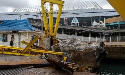 Jembatan di Dermaga Eksekutif Pelabuhan Merak Rusak Ditabrak Kapal