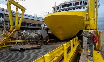 Jembatan di Dermaga Eksekutif Pelabuhan Merak Rusak Ditabrak Kapal