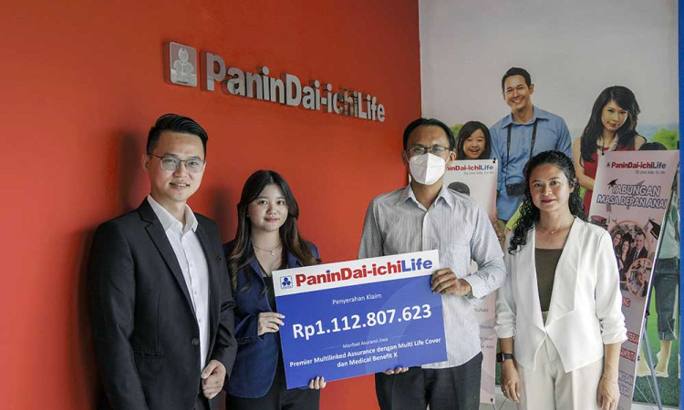 Panin Dai-ichi Life Bayarkan Klaim Rp 1,1 Miliar kepada Ahli Waris di Batam
