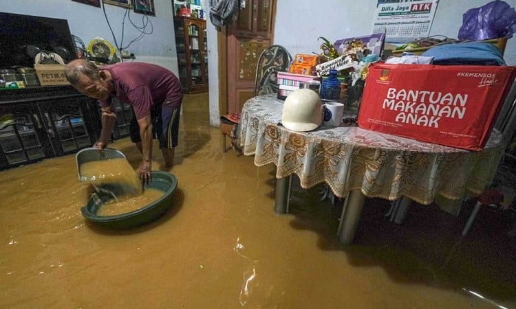 Sejumlah Kawasan di Kendari Terendam Banjir Luapan Kali Kadia