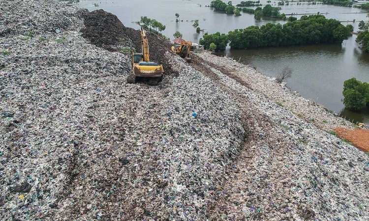 Pemkot Pekalongan Menerapkan Status Darurat Sampah Hingga Enam Bulan ke Depan