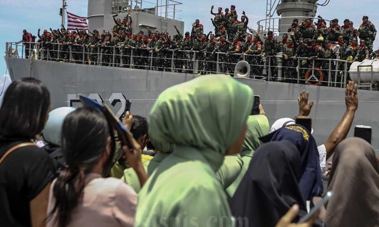 Satuan Tugas Pengamanan Perbatasan Diberangkatkan Menuju Wilayah Papua