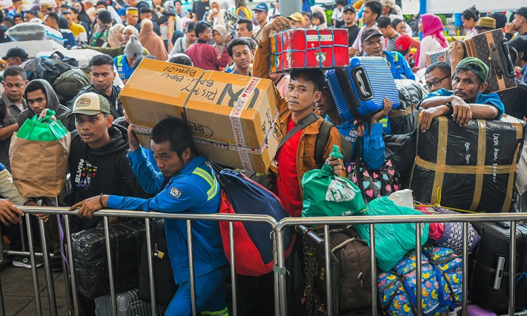 Arus Mudik Lebaran di Pelabuhan Tanjung Priok