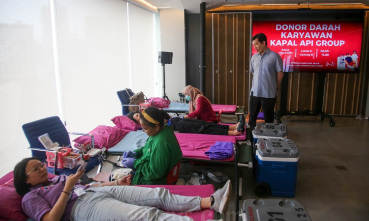 PMI Jakarta Pusat dan Kapal Api Group Sumbang Stok Darah Nasional
