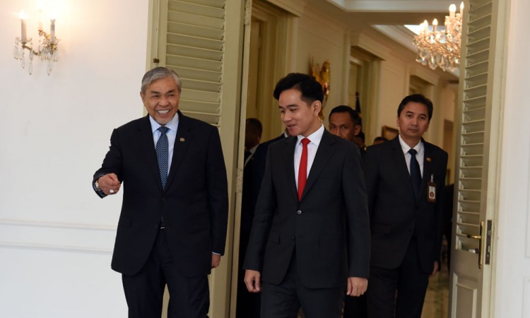 Wapres Gibran Rakabuming Raka Bertemu Wakil Perdana Menteri Malaysia Dato' Seri Ahmad Zahid Hamidi
