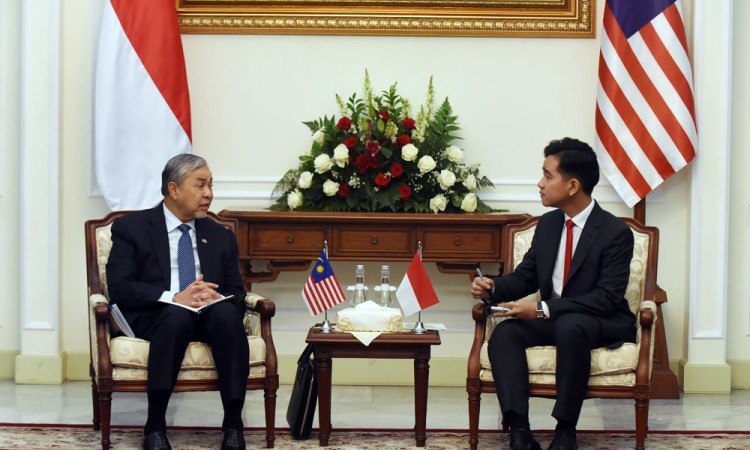 Wapres Gibran Rakabuming Raka Bertemu Wakil Perdana Menteri Malaysia Dato' Seri Ahmad Zahid Hamidi