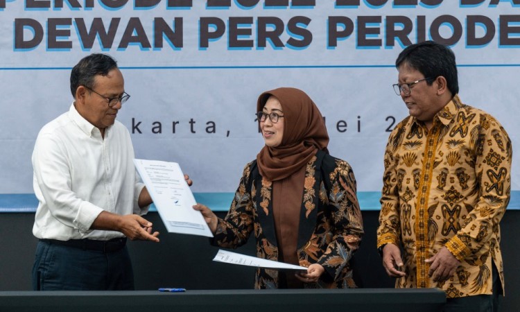 Serah Terima Jabatan Anggota Dewan Pers