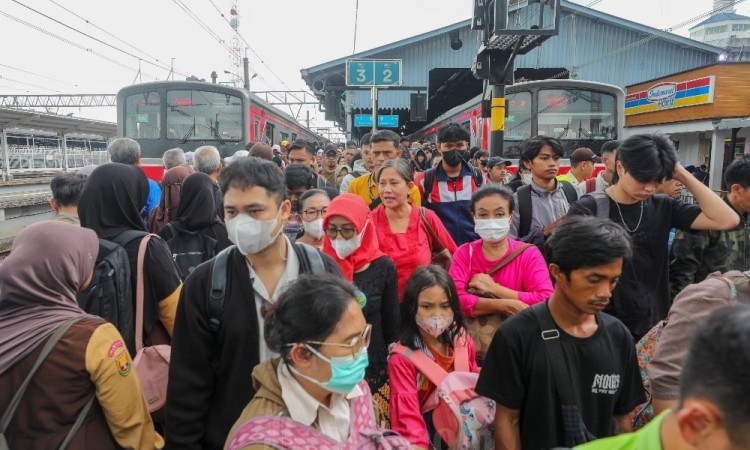 Volume Pengguna KRL