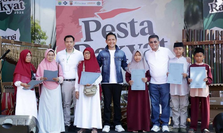 Gelar Pesta Rakyat Cianjur, Wagub Erwan Apresiasi Nuritek dan Klinik Harapan Sehat
