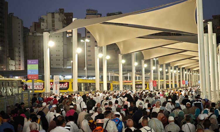 Calon Jamaah Haji Indonesia Padati Terminal Shib Amir di Kawasan Masjidil Haram