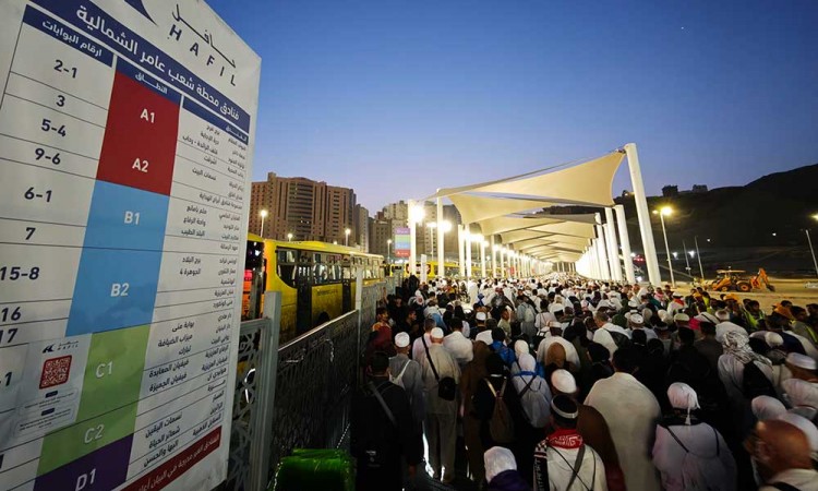 Calon Jamaah Haji Indonesia Padati Terminal Shib Amir di Kawasan Masjidil Haram