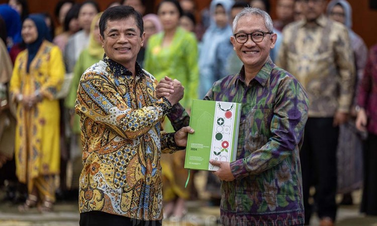 Menkeu Sri Mulyani Lantik Pejabat Eselon I