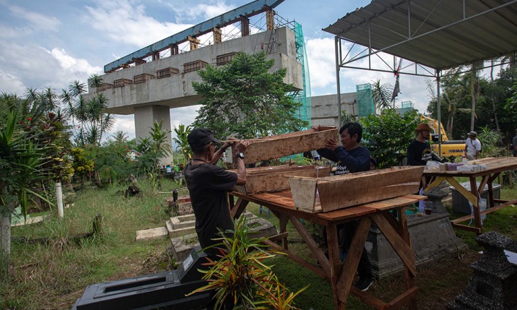 Relokasi Makam Terdampak Proyek Tol Yogya-Bawen