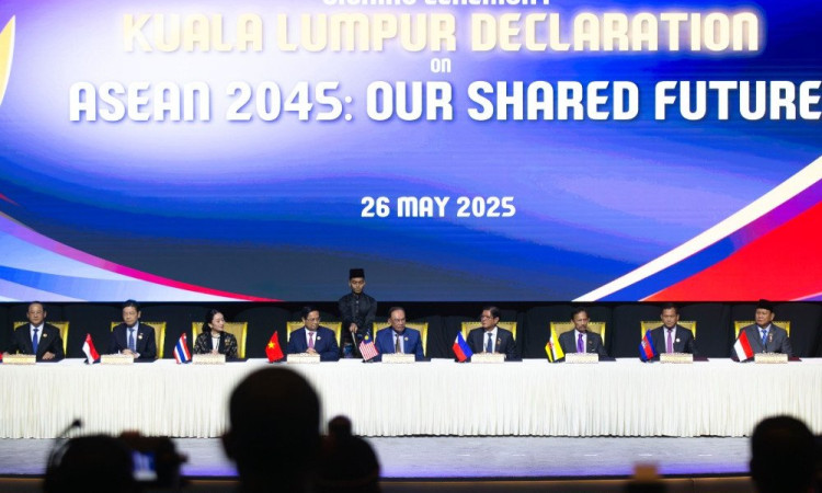 Deklarasi Kuala Lumpur di KTT ASEAN ke-46