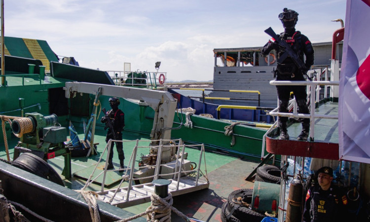 Ungkap Kasus Penyeludupan 2 ton Sabu di Kepri