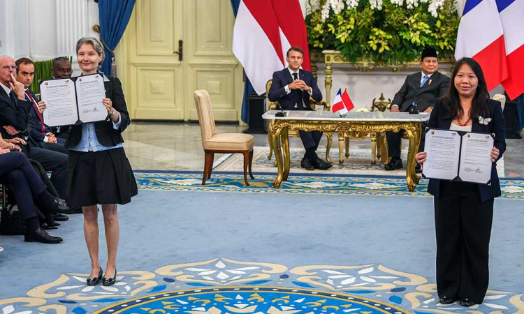 Perjanjian Investasi Pengembangan PLTS dan BESS di Indonesia