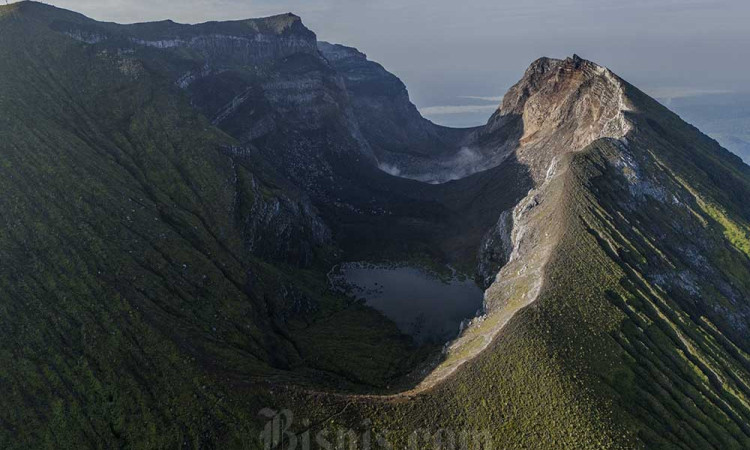 Ekspedisi Gunung Gamkonora Untuk Promosikan Keindahan dan Wisata Alam