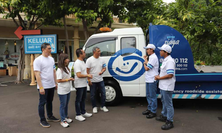 Perayaan Tiga Dekade Bersama Pelanggan