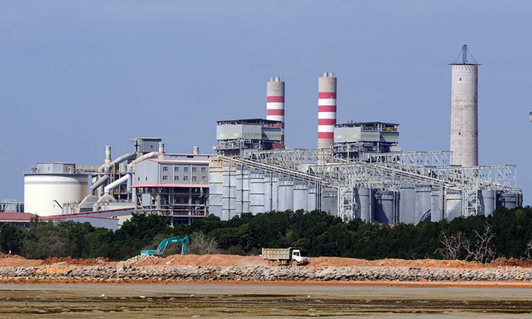 Sentra Industri Pengolahan Mineral Bauksit di PKEK Galang Batang