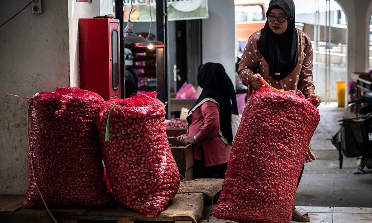 BPS Mencatat Terjadi Deflasi di Jawa Tengah Sebesar 0,49%