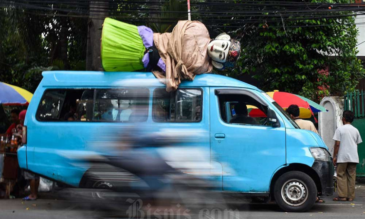 Pramono Anung Minta Ondel-Ondel Tidak Lagi Digunakan Untuk Mengamen di Jalanan