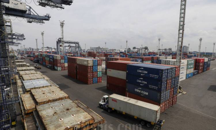 Neraca Perdagangan April Alami Surplus Sebesar US$160 Juta