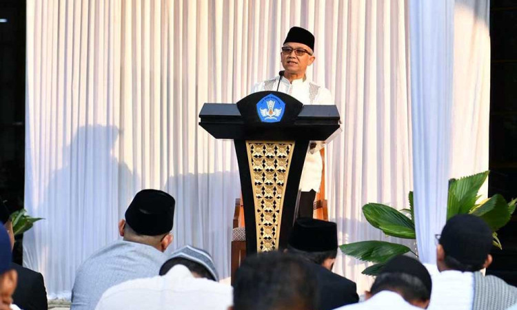 Kemendikdasmen Menebar 108 Ekor Kurban untuk Negeri