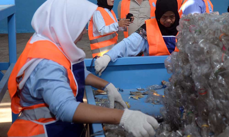 Prevented Ocean Plastic Southeast Asia Resmikan Fasilitas Daur Ulang Sampah Plastik PET di Sukabumi