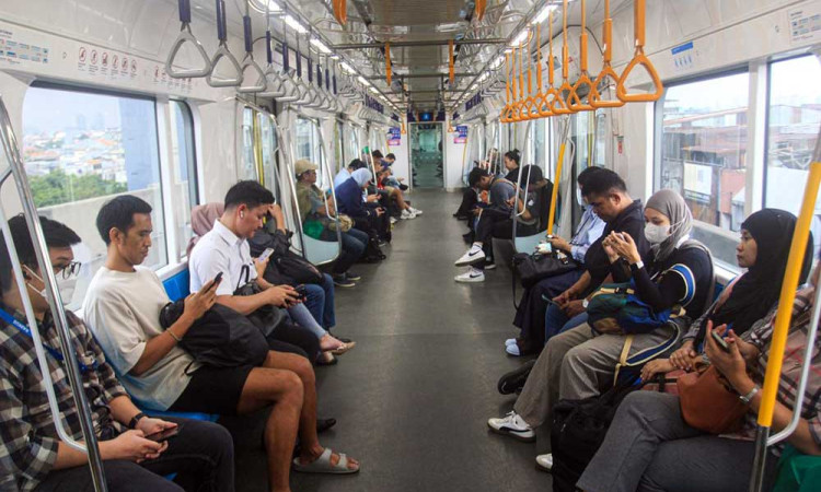 Sebanyak 3.692.387 Pelanggan Naik MRT Jakarta Sepanjang Mei 2025