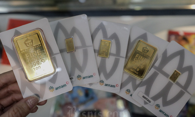 Harga Emas Antam Alami Penurunan