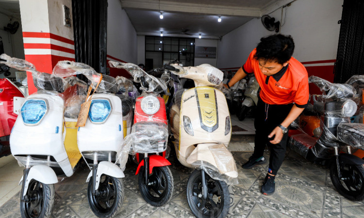 Pemerintah Pastikan Subsidi Sepeda Motor Listrik Akan Berlanjut Pada Tahun Ini
