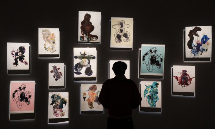 Pameran Staging Desires