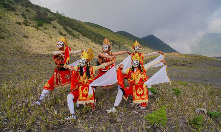 Eksotika Bromo 2025 Ajang Pertemuan Lintas Budaya