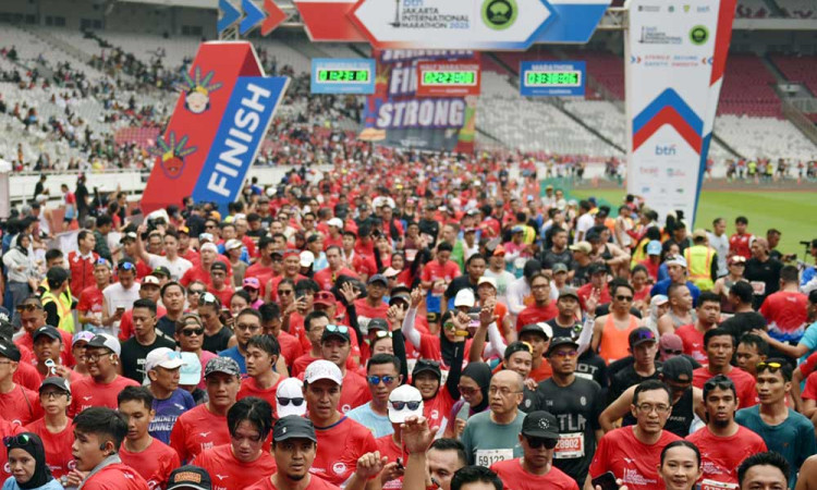 Lautan Manusia Penuhi Jalan Sudirman Thamrin Saat BTN Jakim 2025