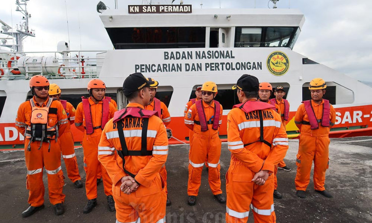 Tim SAR Perluas Area Pencarian Korban Tenggelamnya KMP Tunu Pratama Jaya
